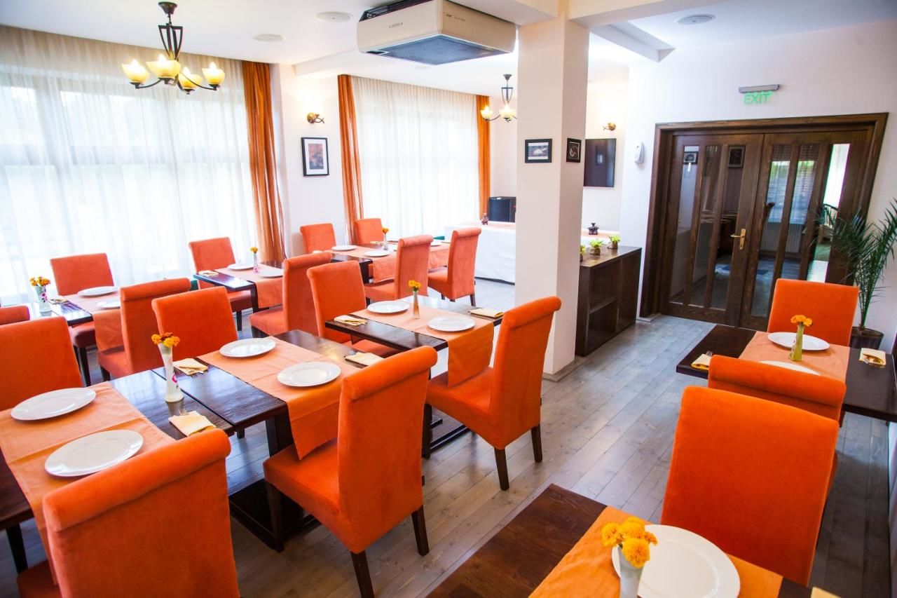 Отель Hotel Draga Maria Предял