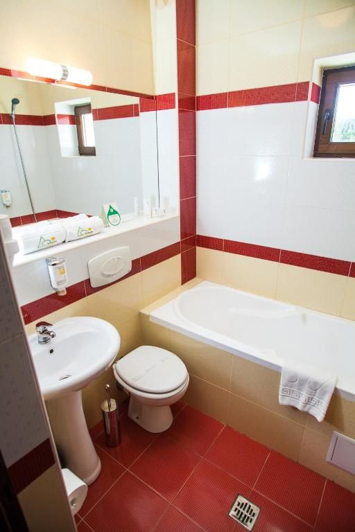 Отель Hotel Draga Maria Предял