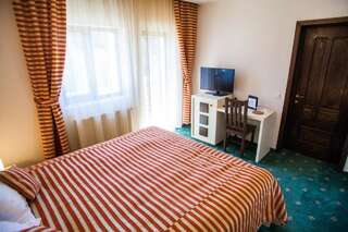 Отель Hotel Draga Maria Предял Двухместный номер с 1 кроватью и балконом-10